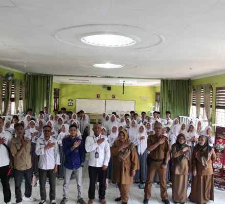 KPU dan PWI Kab. Bandung Gelar Sosialisasi Pilkada 2024 Bagi Pemilih Pemula