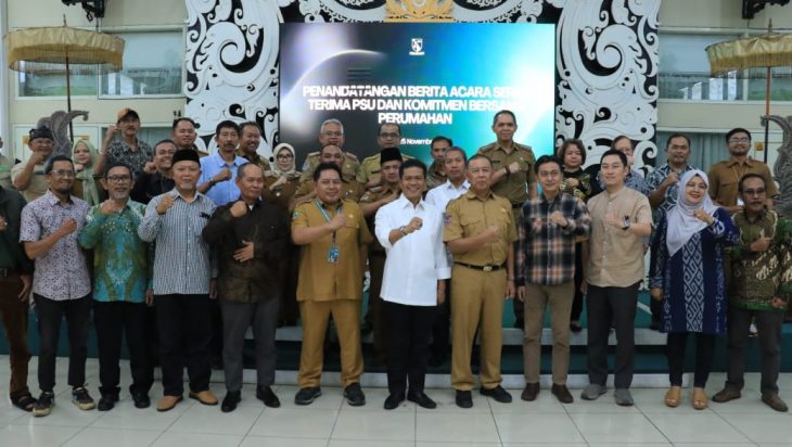 Terima 10 PSU, Bupati Dadang Supriatna Segera Bangun Jalan dan Fasilitas Perumahan
