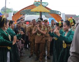 Ruang Terbuka Untuk Berinteraksi Masyarakat dan Ramah Anak, Bupati Bandung Resmikan Alun-alun Ciwidey