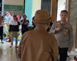 Polresta Bandung Dengarkan langsung Suara Warga saat Giat Jumat Curhat 