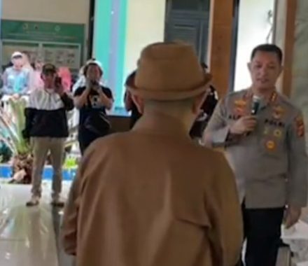 Polresta Bandung Dengarkan langsung Suara Warga saat Giat Jumat Curhat 