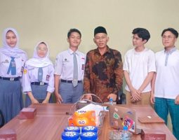 Forum Pelajar Kabupaten Bandung Audiensi ke Fraksi PKB DPRD.