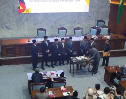 DPRD Kab. Bandung Tindaklanjuti Keputusan KPU, Gelar Rapat Paripurna tetapkan Bupati Dan Wakil Bupati Bandung  