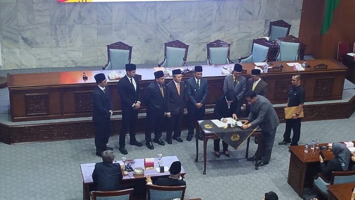 DPRD Kab. Bandung Tindaklanjuti Keputusan KPU, Gelar Rapat Paripurna tetapkan Bupati Dan Wakil Bupati Bandung  