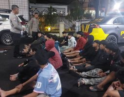 Kompol Bony Yuniar AA., S.Ip., MH. Polsek Margaasih Gagalkan Perang Sarung