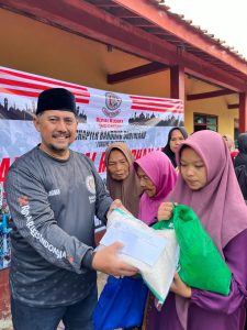 Berkah Ramadhan, RORI Bandung Southland Salurkan Bantuan Kepada Masyarakat di Desa Mandalasari