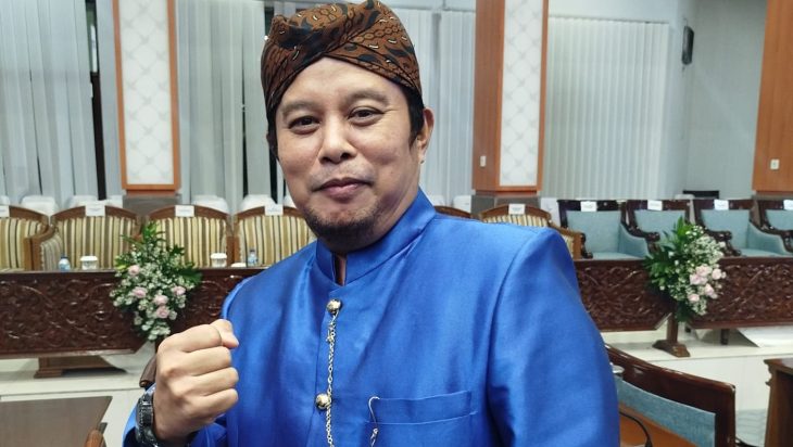 H. Eef Jamaludin Sukmana, SH : Pendidikan Sangat Penting Untuk Membangun SDM Yang Berkualitas.
