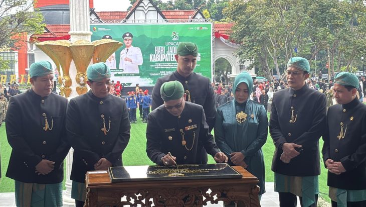 Bupati Kang DS Resmikan Lapangan Upakarti Soreang di Hari Jadi ke-384 Kabupaten Bandung