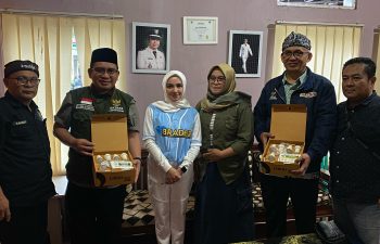 Gercep! BAZNAS Kabupaten Bandung dan Brader Turun Tangan Langsung Terapkan Sedekah Cahaya di Pangalengan