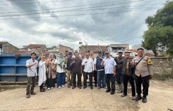 Bupati Bandung Gerak Cepat Atasi Banjir Dayeuhkolot, Ini Respon Positif Warga Dayeuhkolot