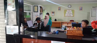 Haji Odang Kusnadi dan Filosofi "Jum'Sih": Kebersihan, Iman, dan Gotong Royong di Desa Margamukti yang Sauyunan