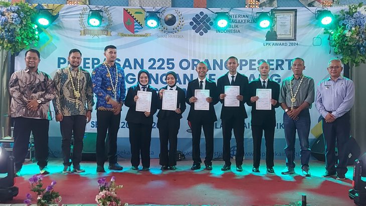 Wabup Bandung Lepas 225 Peserta Pelatihan Magang ke Jepang, Ali Syakieb: Komitmen Tingkatkan Taraf Ekonomi Masyarakat