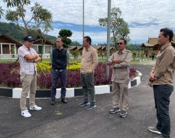 Anggota DPRD Kab. Bandung H. Dudi Mustopa : Pembangunan Kampung Sunda Kurang Sesuai Dengan Perencanaan.