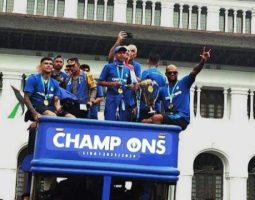 Lautan Biru Bandung, Persib Juara, Kemenangan Bersejarah bersama Bapak Aing KDM