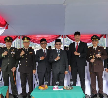 Bupati Bandung Paparkan Capaian Prestasi Nasional dari Program 100 Hari Kerja