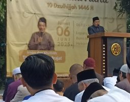 Bumi Asri Mekar Rahayu menyembelih Hewan Qurban sebanyak 33 ekor Sapi dan 33 ekor Domba.
