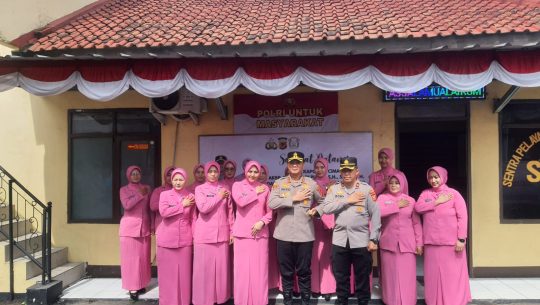 Kapolres Cimahi AKBP. Niko N. Adi Putra, SH., S.Ik., MH. Kunjungan Kerja Ke Polsek Margaasih. Kompol Bony Yuniar Sambut Hangat