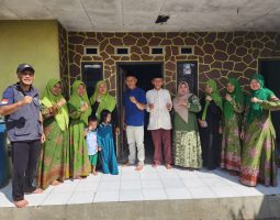 Ketua Fraksi PKB DPRD Tarya Witarsa Sebut Bantuan Mesin Jahit Sarana Pemberdayaan Ekonomi Masyarakat