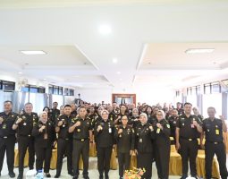 KUNJUNGAN KERJA KAJATI JABAR, KE KEJARI DEPOK, KEJARI KABUPATEN BOGOR DAN KEJARI KOTA BOGOR