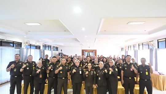 KUNJUNGAN KERJA KAJATI JABAR, KE KEJARI DEPOK, KEJARI KABUPATEN BOGOR DAN KEJARI KOTA BOGOR