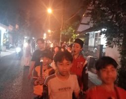 Bumi Asri Mekar Rahayu Menggelar Tradisi Pawai Obor