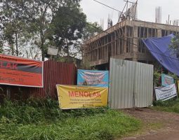 Penerbitan PBG Bangunan Sekolah Swasta di Desa Sukamukti yang Ditolak Warga.