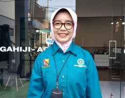 Ketua Rechecking Pokja III Ina Kania Dewi Apresiasi TP PKK Desa Sukamenak Masuk 6 Besar