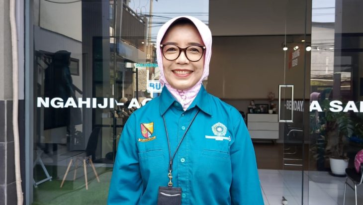 Ketua Rechecking Pokja III Ina Kania Dewi Apresiasi TP PKK Desa Sukamenak Masuk 6 Besar