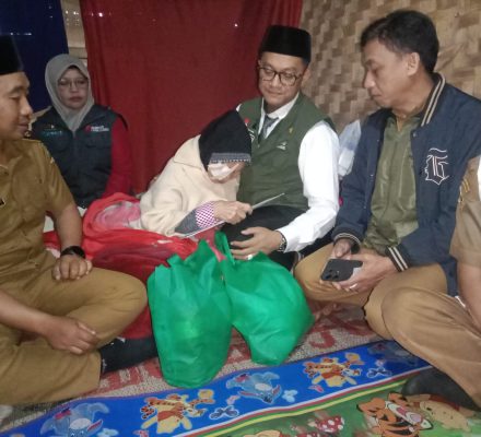 Harapan Baru Menyeruak di Dusun Malabar. Kisah Mak Anah (87) dan Respon Cepat Pemerintah Desa Banjarsari serta BAZNAS