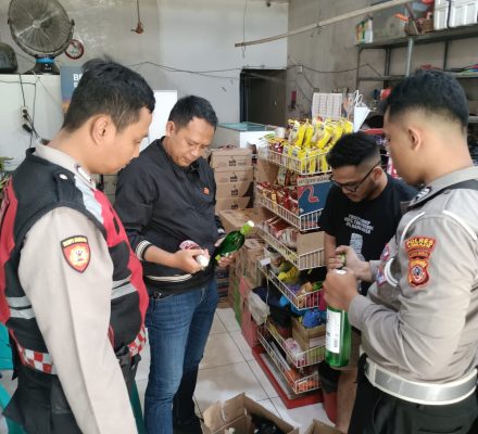 Panit 1 Reskrim Polsek Margaasih IPDA Penpen H., SH. Operasi Pekat untuk Keamanan dan Kenyama