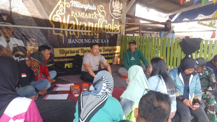 KAPOLSEK MARGAASIH POLRES CIMAHI KOMPOL BONY YUNIAR LANGSUNG PIMPIN TECHNICAL MEETING TURNAMEN BOLA VOLLY