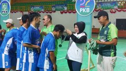 Futsal Competition Harlah ke-27, Ketua DPRD Hj. Renie Rahayu Fauzi Ucapkan Selamat Kepada Para Juara