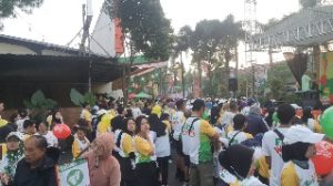 POLSEK MARGAASIH SUKSES AMANKAN ACARA FUNWALK FESTIVAL HAPPY FAMILY GRIYA YOGYA TKI II