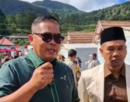 44 Anak Dikhitan di Dusun Strawberry, Anggota DPRD Hadiat Apresiasi Kepedulian Sosial Pelaku Usaha Uus Suryana