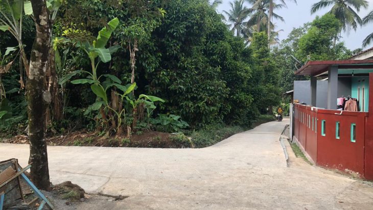 Pembangunan Jalan Lingkungan di Kp. Cisonggom RW 07 Disambut Gembira Warga
