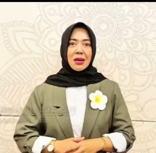 Cuaca Ekstrem, Ketua DPRD Renie Rahayu Fauzi Himbau Masyarakat Harus Meningkatkan Kewaspadaan Menghadapi Cuaca Ekstrem.