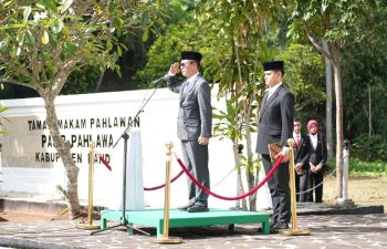 Di Hari Pahlawan. Bupati Bandung Ajak Masyarakat Teladani Semangat dan Keikhlasan Pahlawan