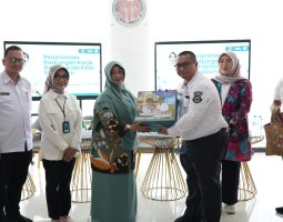 Tata Kelola dan Ekosistem Pengrajin Kabupaten Bandung Jadi Rujukan Kota Sukabumi