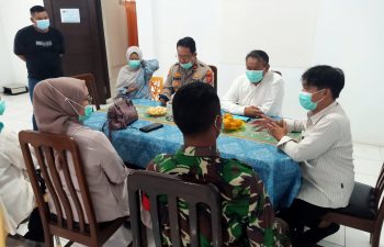 POLSEK MARGAASIH KOMPOL BONY YUNIAR DAN CAMAT MARGAASIH DJOKO MARDIANTO CEK SPPG DAN MBG