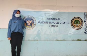 Dapur MBG Pulosari 1 Mantapkan Standar Halal & Sanitasi — Edukasi Gizi dan Dapur Aman Polri Jadi Sorotan Publik