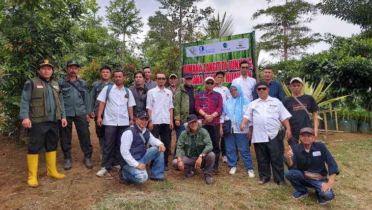 SOMASI Gelar Penanaman Pohon di Gambung, Dorong Kolaborasi Pentahelix untuk Selamatkan Lingkungan