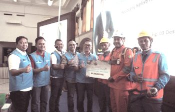 PLN untuk Rakyat, PLN UID Jabar Kirim Relawan dan Bantuan untuk Percepatan Pemulihan Daerah Terdampak Bencana di Sumatera