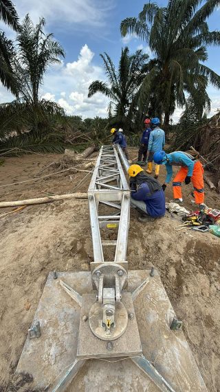 PLN Terus Kebut Siang Malam Perbaiki Jalur Listrik Langsa-Pangkalan Brandan, Penopang Pemulihan Kelistrikan Aceh