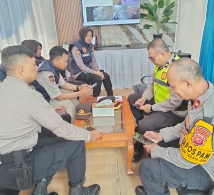 Polisi Matangkan Pengamanan Nataru 2025–2026, Kabag SDM Polresta Bandung Tinjau Pos Sentral Pangalengan