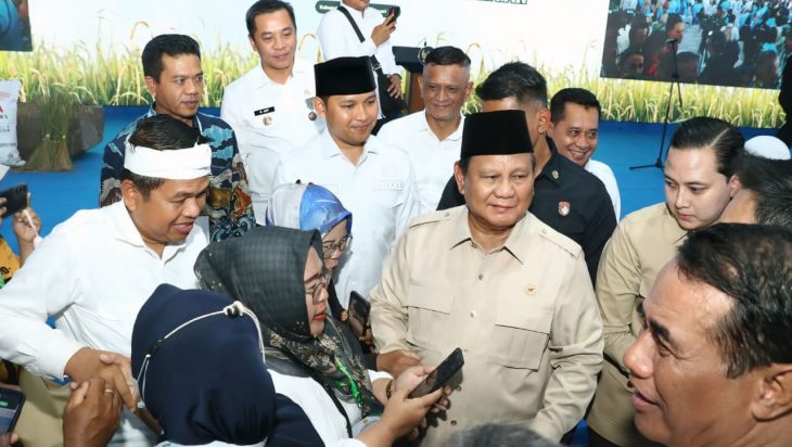 Hadiri Panen Raya di Karawang, Kang DS Sambut Baik Capaian Swasembada Pangan Nasional