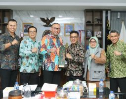 Dukung Pembangunan Sekolah Rakyat, Kang DS Temui Kemensos RI Bahas Persiapan Lahan