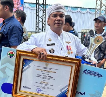 Lebih Bedas! Desa Cibiru Wetan Raih Juara ke-2 Lomba Desa Digital Tingkat Nasional