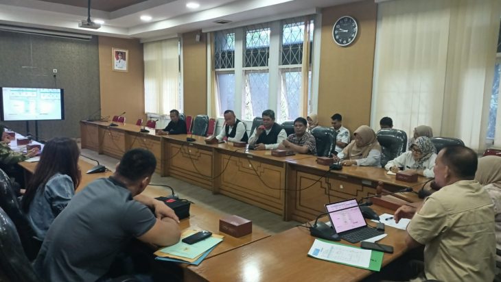 Ketua Komisi D DPRD Kab.Bandung Pastikan KBM PAUD Anggrek 11 , Desa Margahayu Selatan Tetap Berjalan Normal.