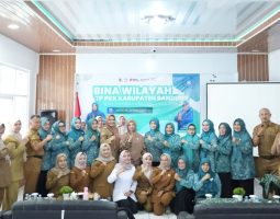 Gelar Bina Wilayah, Emma Dety Minta Kader Teliti dalam Laporan Kegiatan dan Optimalkan Aplikasi Sipandu Bedas