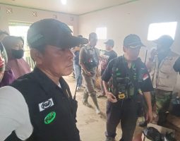 RAPI DAERAH 10 JAWA BARAT BANTU EVAKUASI KORBAN LONGSOR PASIR HALANG CISARUA BANDUNG BARAT